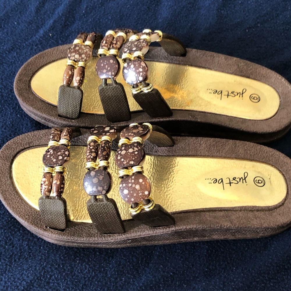 Sandals - Picture 4 of 6